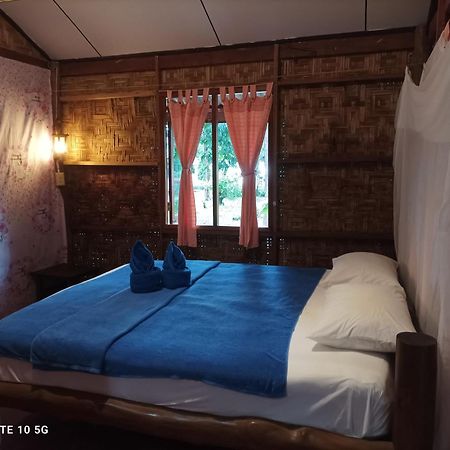 Payam Cabana Hotel Koh Phayam Room photo